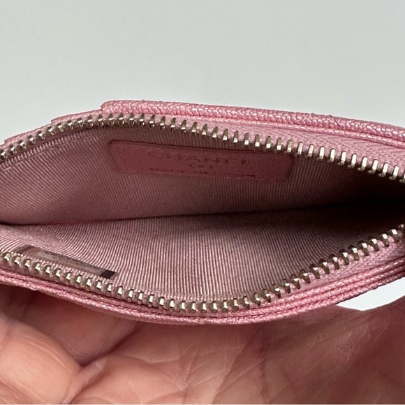 Chanel Iridescent Caviar Quilted Flap Zip Card Holder Pink - Picture 11 of 11